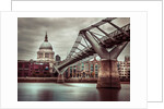 Millennium Bridge, London by Assaf Frank